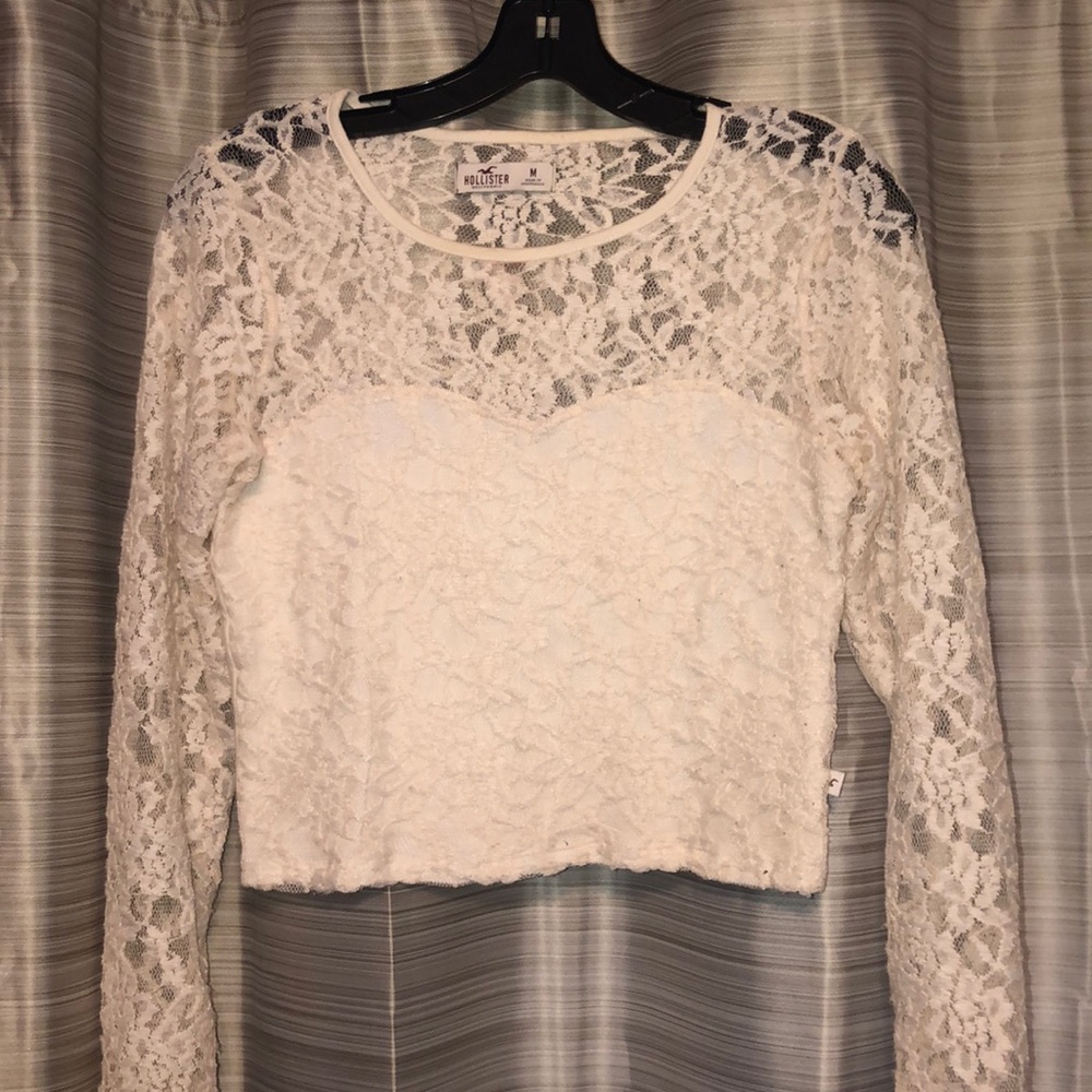 Lace cropped long sleeve